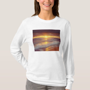 アメリカ、カリフォルニア州、サンディエゴ。サンセットクリフスビーチ Tシャツ