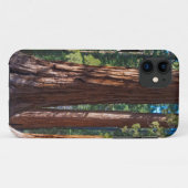 アメリカ、カリフォルニア州。セコイアの木の幹、マリポサ Case-Mate iPhoneケース (裏面(横))