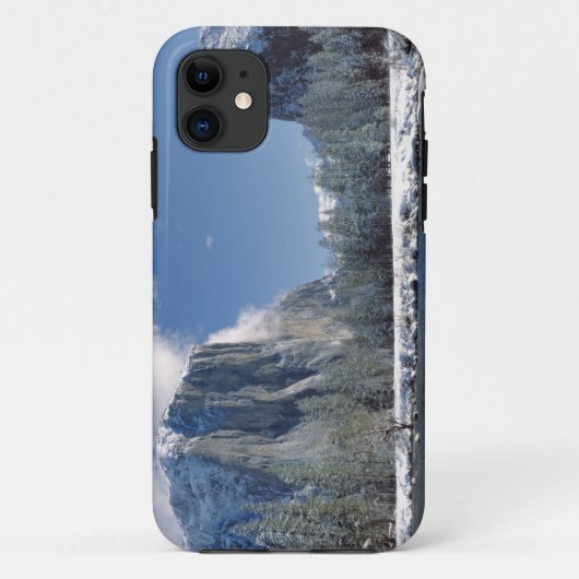 アメリカ、カリフォルニア州、ヨセミテ国立公園。マーチ・リバー Case-Mate iPhoneケース (裏面)