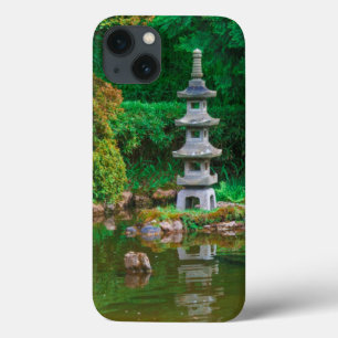 アメリカ、カリフォルニア州。池の景色 iPhone 13ケース