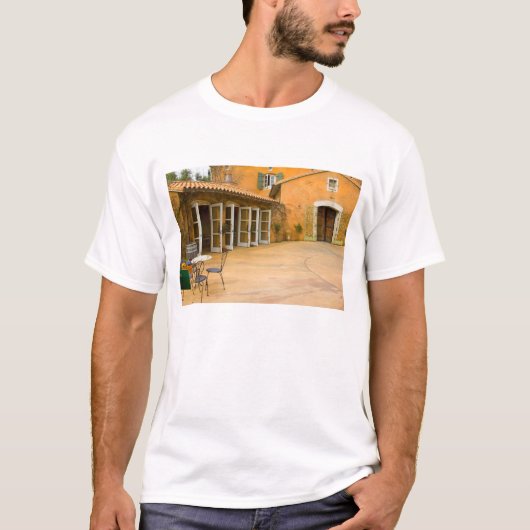 アメリカ、カリフォルニア、ソノマバレー、Viansaのテラス Tシャツ (正面)