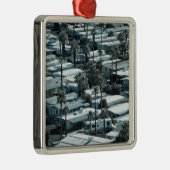 アメリカ、カリフォルニア、パーム春。トレーラーパークオン メタルオーナメント (右)