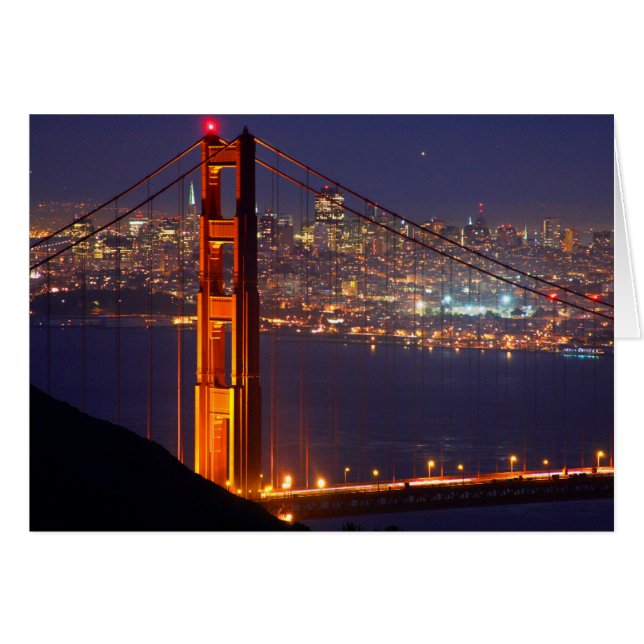 アメリカ、カリフォルニア。夜のゴールデンゲートブリッジ (正面横)
