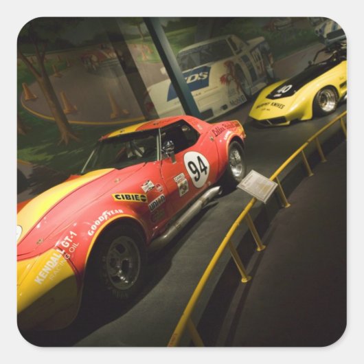 アメリカ、ケンタッキー、ボーリンググリーン：ナショナルコルベット4 スクエアシール (正面)