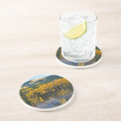 アメリカ、コロラド州。ロッキーの明るい黄色の《植物》アスペン コースター (側面)