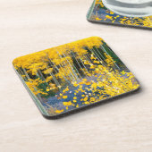 アメリカ、コロラド州。明るい黄色の《植物》アスペンインロッキー2 コースター (左側)