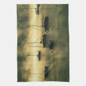 アメリカ、コロラド、ディロン湖。 早朝 キッチンタオル (縦)