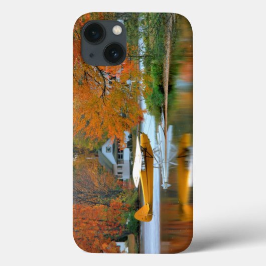 アメリカ、ニューイングランド、ニューハンプシャー。浮動飛行機 Case-Mate iPhoneケース (裏面)