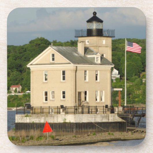 アメリカ、ニューヨーク、キングストン、ハドソン川。ロンドウト コースター (正面)