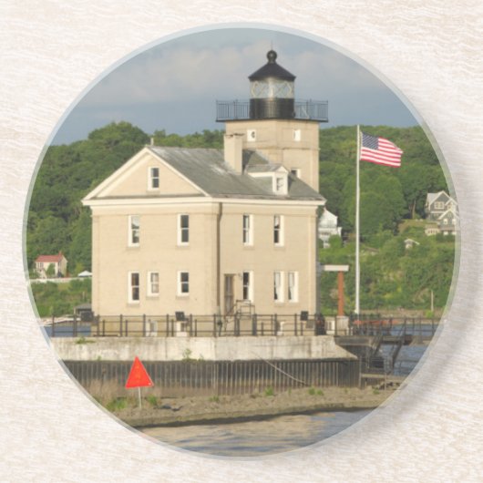 アメリカ、ニューヨーク、キングストン、ハドソン川。ロンドウト コースター (正面)