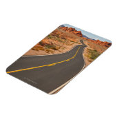 アメリカ、ネバダ、火の谷、砂漠道路 マグネット (左側)