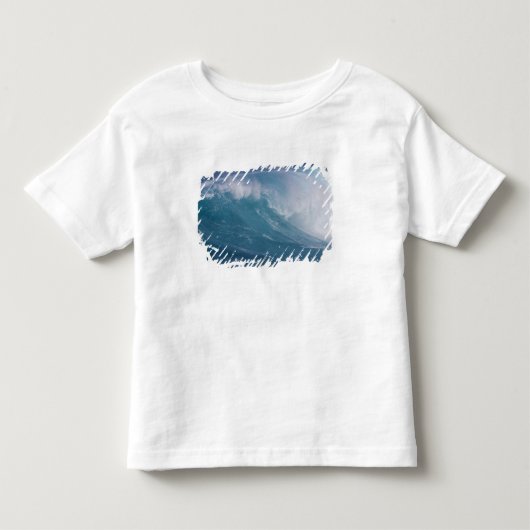 アメリカ、ハワイ、マウイ島の青い波の打ち寄せ トドラーTシャツ (正面)