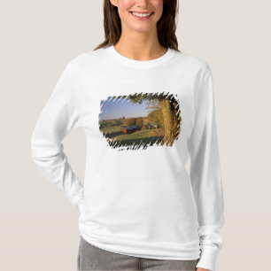 アメリカ, バーモント州, サウスウッドストック, ジェネファームにて Tシャツ