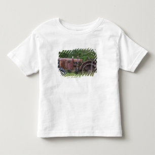 アメリカ, バーモント州, マンチェスター: アンティーク農場のトラクター トドラーTシャツ