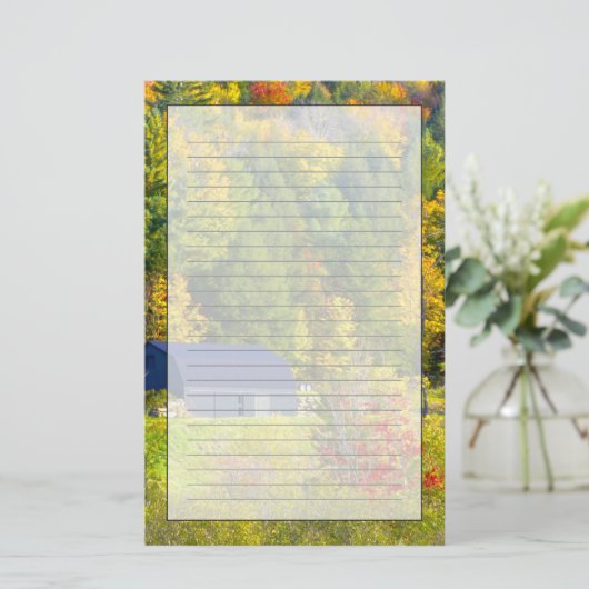 アメリカ、バーモント。秋100号沿いの道路。 便箋 (スタンド正面)