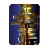 アメリカ、ボストン、夜の街のスカイライン（長） マグネット (縦)