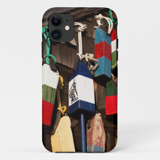 アメリカ、マサチューセッツ州、グロスター、ロブスター・ブイ 2 Case-Mate iPhoneケース (裏面)