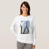 アメリカ、マサチューセッツ州、ボストン。ザキム橋。2 Tシャツ (正面フル)