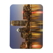 アメリカ、マサチューセッツ、ボストンのスカイラインで夕暮れ2 マグネット (縦)