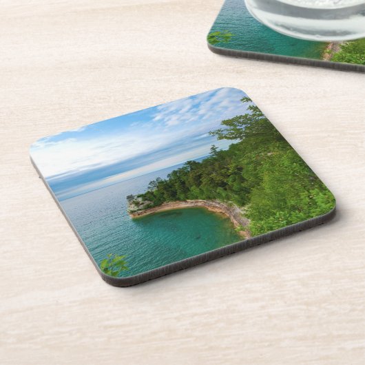 アメリカ、ミシガン。マイナーの城の岩の形成3 コースター (左側)