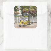 アメリカ、ミシガン、マッキナック島。イエローバイク スクエアシール (バッグ)