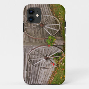 アメリカ、メイン州。荷車の車輪 iPhone 11 ケース