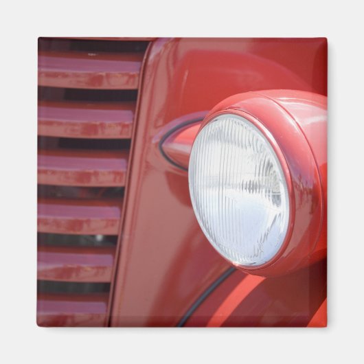 アメリカ、メイン、フクロウの頭。ヘッドライトと部分 マグネット (正面)