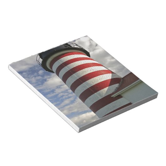 アメリカ、メイン、ルベック。ウエストクードディヘッドライトハウス ノートパッド (アングル)