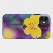 アメリカ, ユタ州, 庭の三色スミレのクローズアップ Case-Mate iPhoneケース (裏面(横))