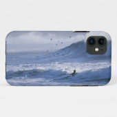 アメリカ、ワシントン州、ラプッシュ。男性カヤック Case-Mate iPhoneケース (裏面(横))