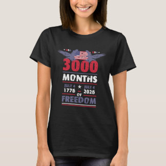 アメリカ 3000ヶ月間の自由 7月4日 アメリカ国旗 Tシャツ