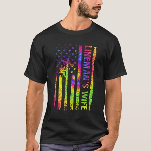アメリカUSAフラグラッド ラインマンの妻 エレクトリックケーブル Tシャツ (正面)
