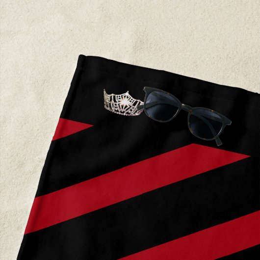 アメリ恋しく思カスタイルビーチタオルレッドストライプクラウン ビーチタオル (インサイチュ)