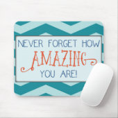 アメージング勇気付けられるとティール（緑がかった色）シェブロンストライプ マウスパッド (マウス)