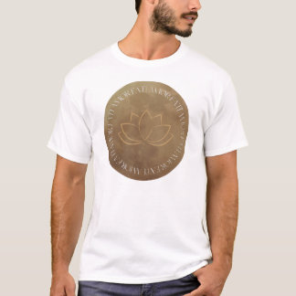 アモール・ファティ・ロータス - 運命を受け入れる Tシャツ