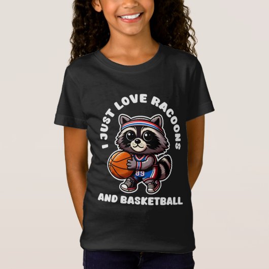 アライグマとバスケットボールが大好き スポーツ好き Tシャツ (正面)