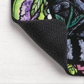 アライグマのアートフラワーアライクオンズデザインとヒマワリ マウスパッド (コーナー)