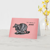 アライグマのピクニック誕生日 カード (黄色い花)