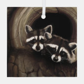 アライグマのペアの木のうろの森の野生動物の茶色 ガラスオーナメント (裏面)