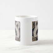 アライグマの絵 コーヒーマグカップ (中央)