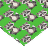 アライグマ柄デザイングリーン テーブルクロス (アングル)