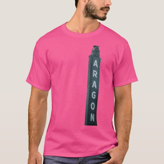 アラゴン社交ダンスアップタウンシカゴ Tシャツ (正面)