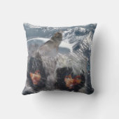 アラスカの先住民スピリット クッション (裏面)