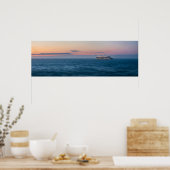 アラスカの夕日の下のクルーズ船 ポスター (キッチン)