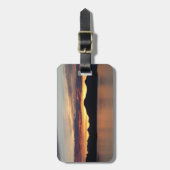 アラスカの夕日I美しいアラスカ写真 ラゲッジタグ (正面縦)