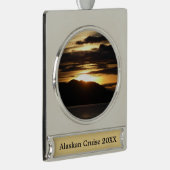 アラスカの夕日III美しいアラスカ写真 シルバープレートバナーオーナメント (右)