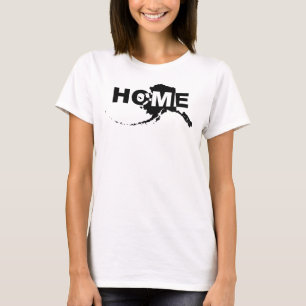 アラスカの家から離れた面白いTシャツ Tシャツ