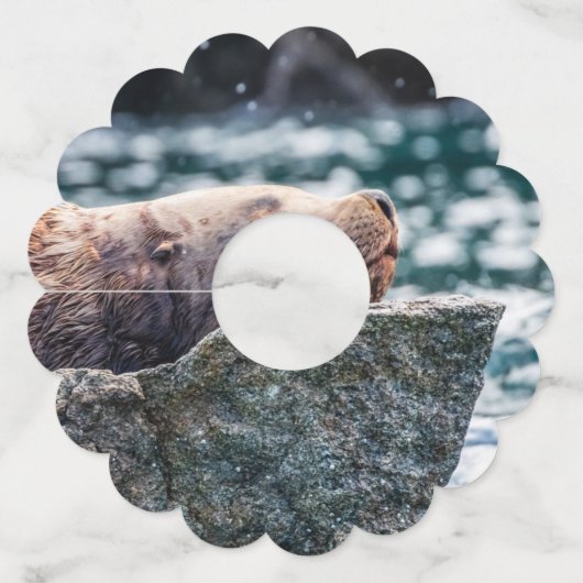 アラスカの復活の湾のアシカ ワイングラスタグ (裏面)