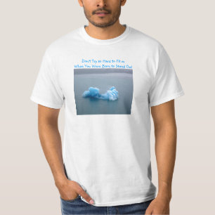 アラスカの氷山のTシャツ Tシャツ
