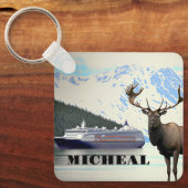 アラスカクルーズ船エルクと山 キーホルダー (正面)